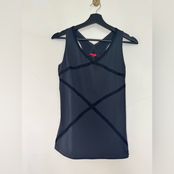 SPANX Look Great It’s A Cinch Black Hourglass Racerback 1214 Camisole/Tank M - Picture 2 of 5